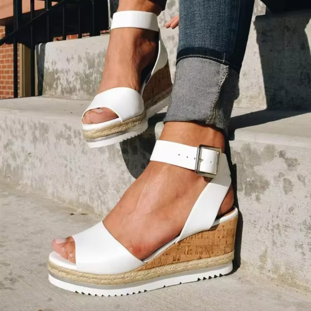 White / 11