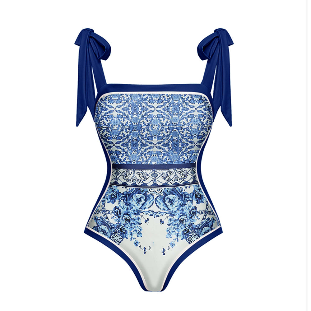 Only swimsuit / L
