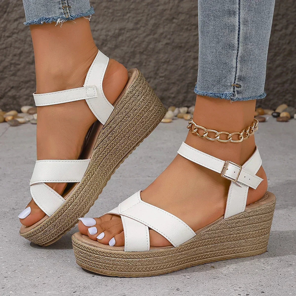 White / 10