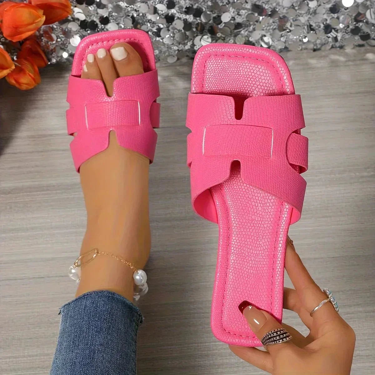 Pink / 11